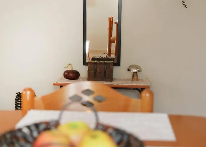 με κήπο στην χλόη καστοριάς Apartamento *